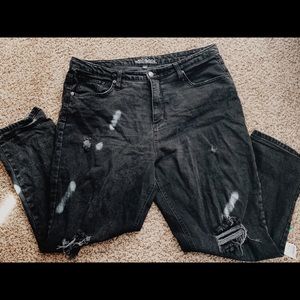 WILD FABLE MOM JEANS